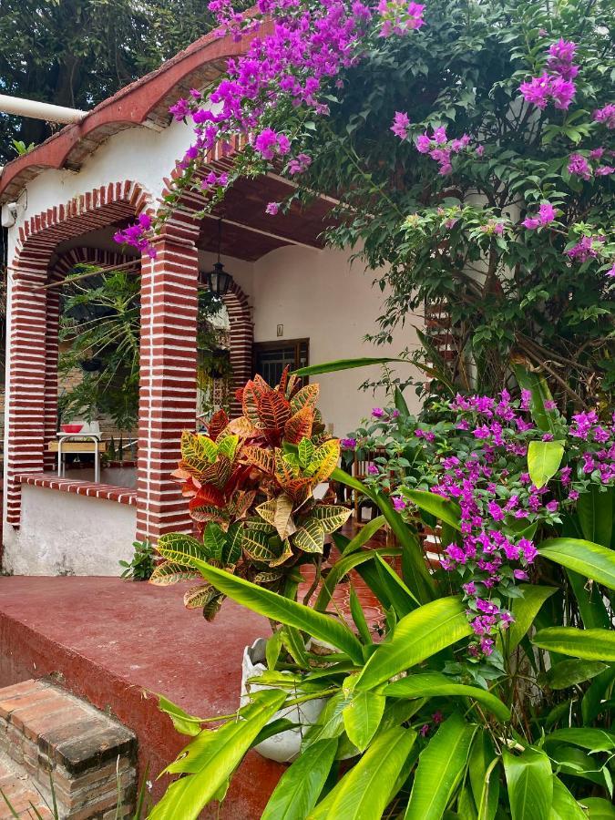 Delias Trailer Park Hotel Rincon de Guayabitos Exterior photo