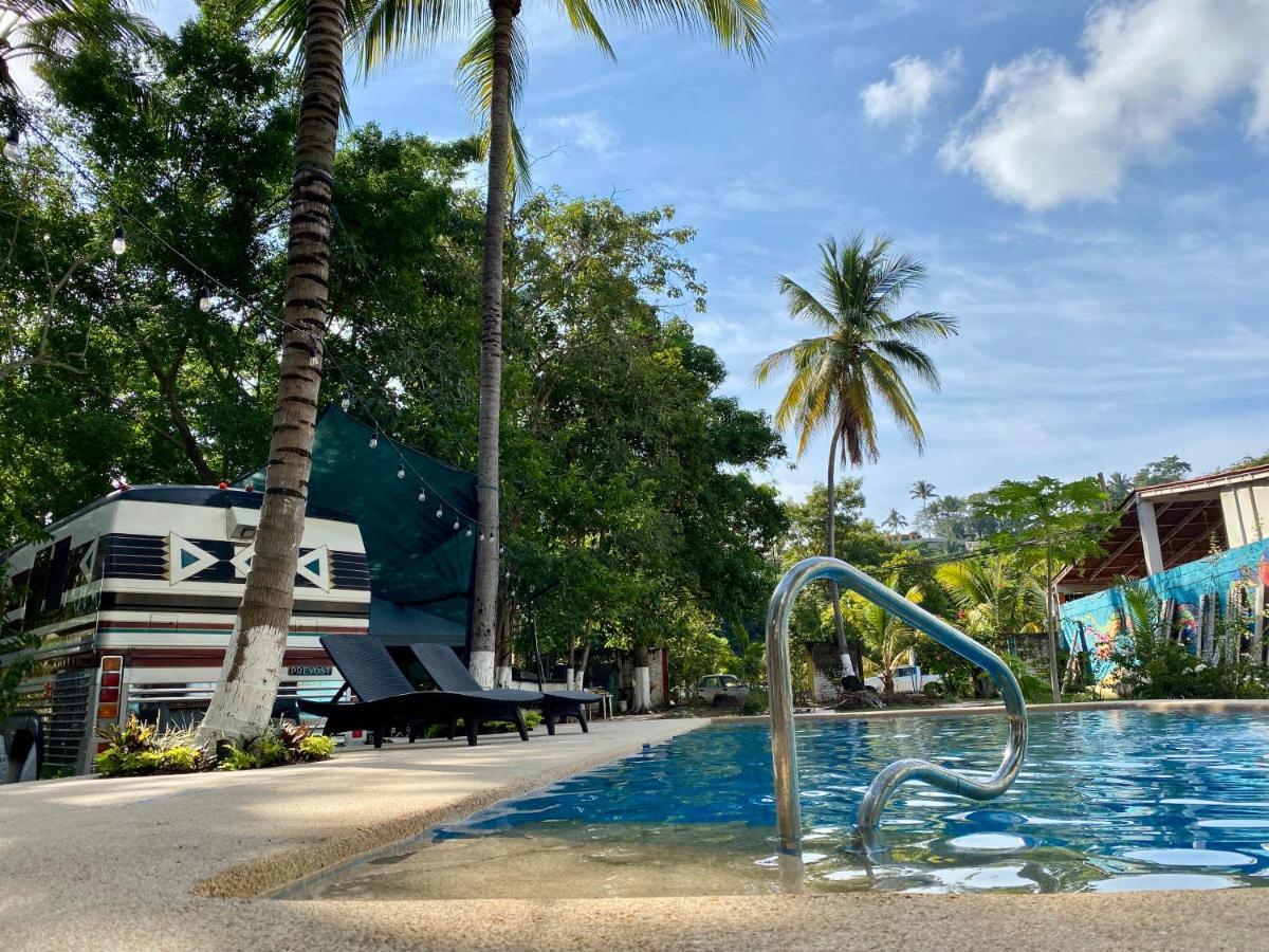 Delias Trailer Park Hotel Rincon de Guayabitos Exterior photo